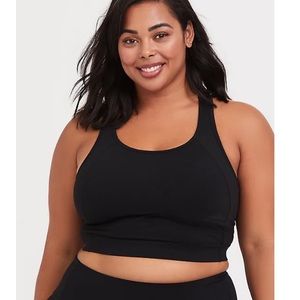 BLACK LONGLINE WICKING SPORTS BRA SIZE 2